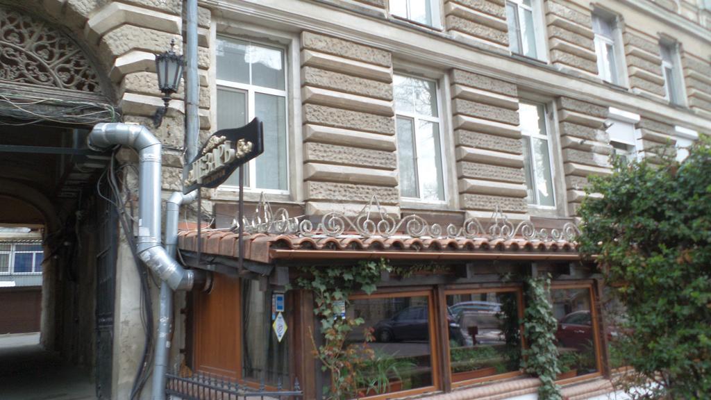 Center, Apartment On Deribasovskaya 10 Odessa Exterior foto